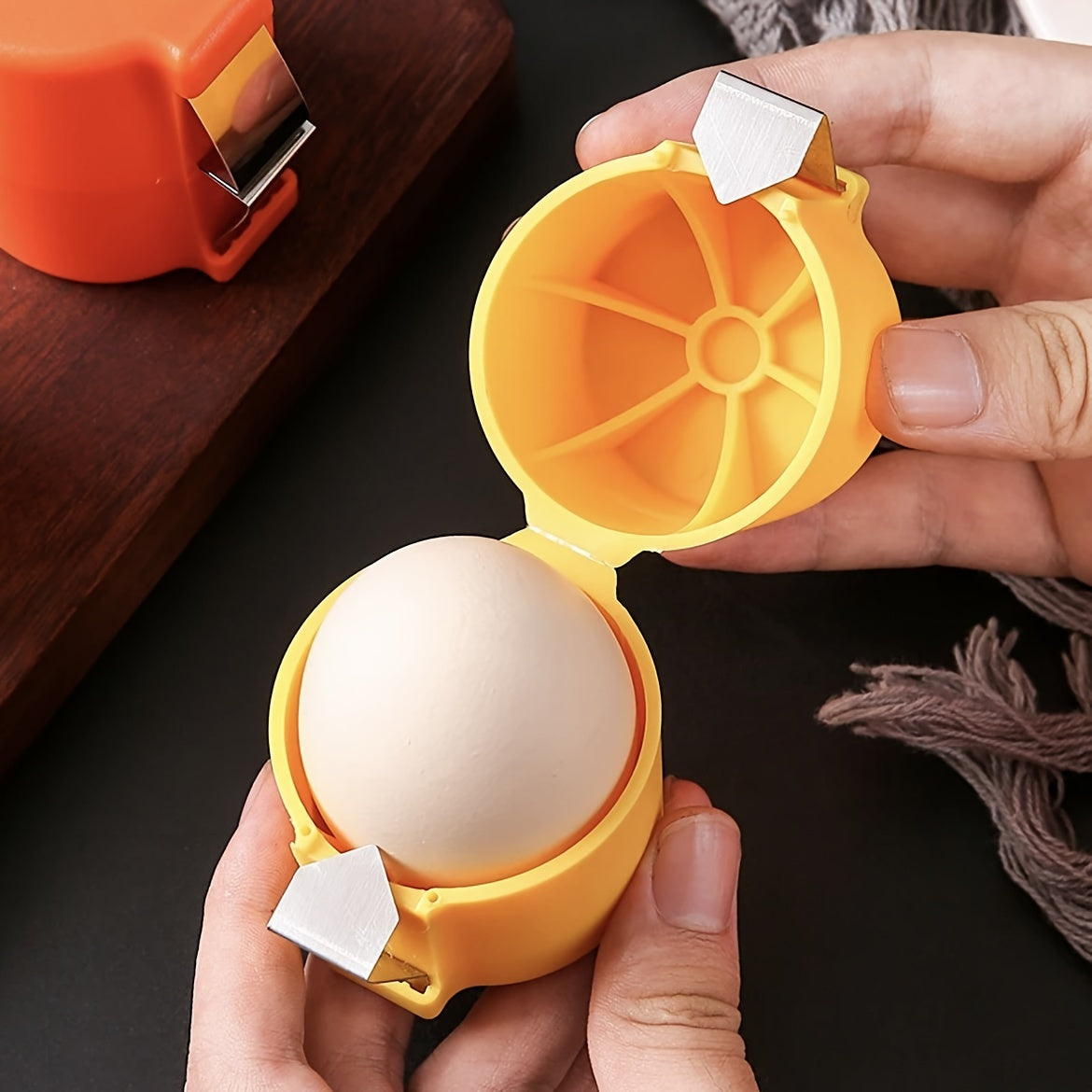 Easy Clean Eggshell Separator – Quick Peel & Yolk Splitter - Urbizia
