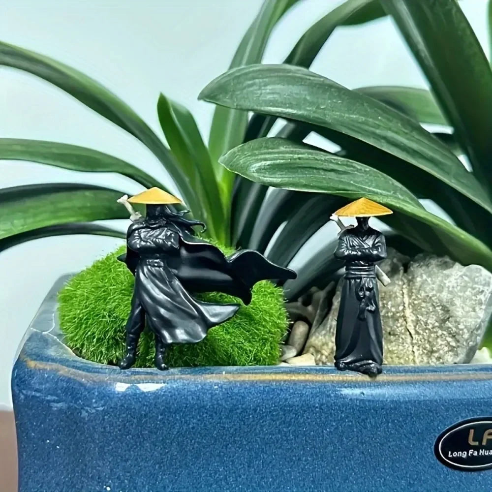 3PCS Mini Samurai Statue Set – Dashboard & Desk Decor