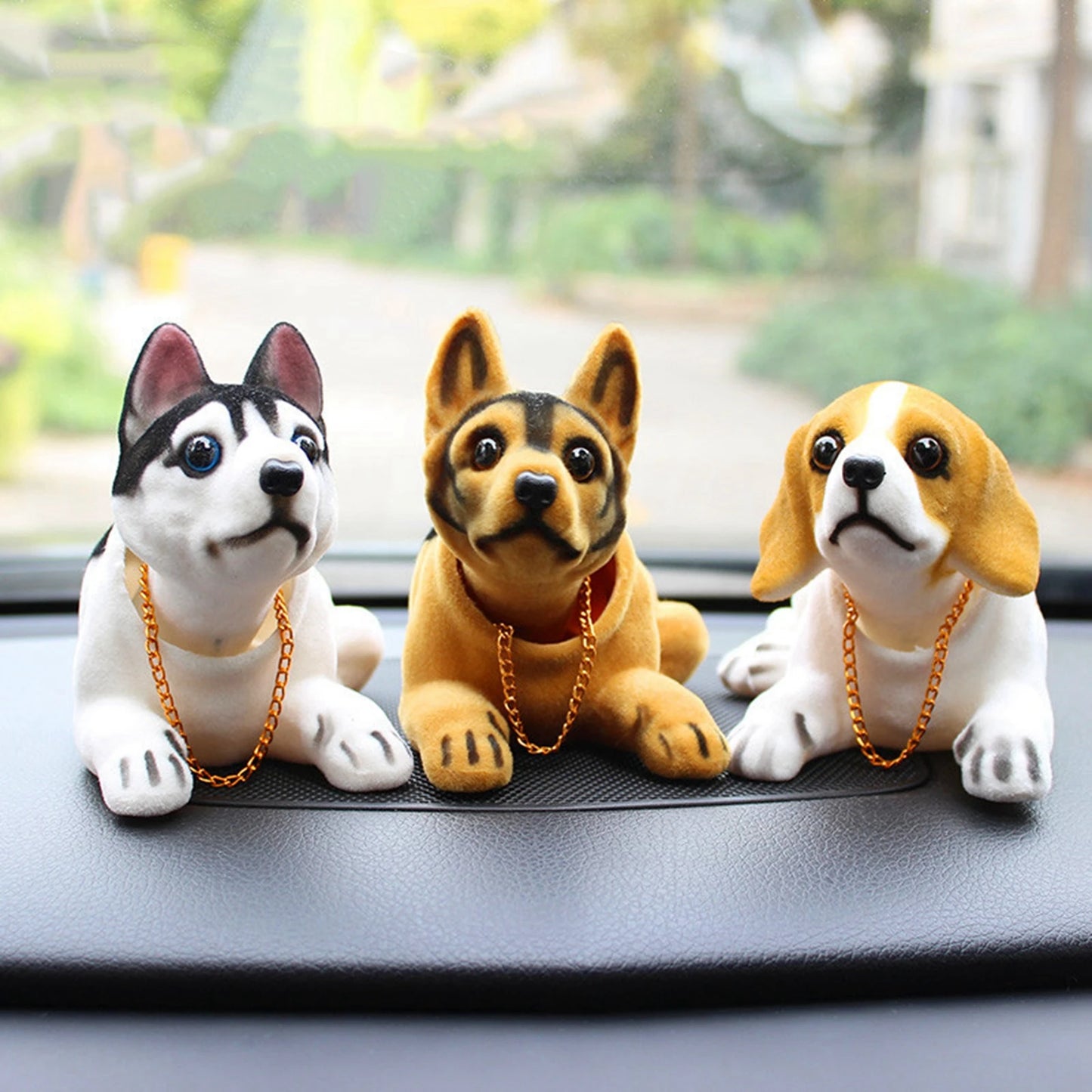 Nodding Dog Figurine – Cute Resin Car & Table Ornament