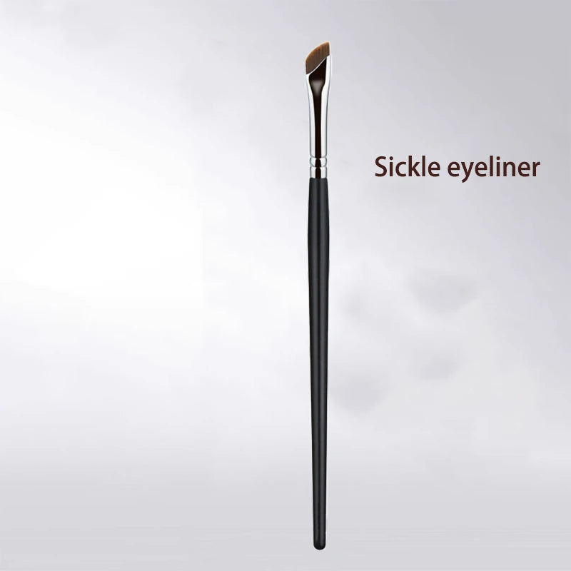 Sickle Eyeliner & Detail Eye Brush