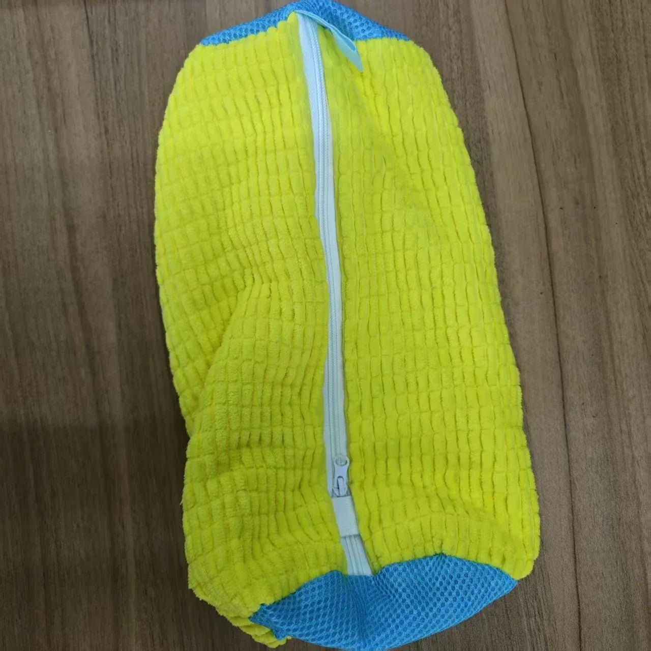 Shoe Washing Machine Bag with Zipper – Reusable Laundry Protector - Urbizia