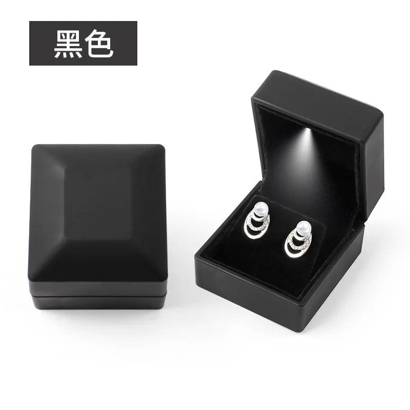Creative LED Lighting Jewelry Ring Pendant Necklace Bracelet With Light Illumination Jewelry Box Lighted Jewelry Packaging Box