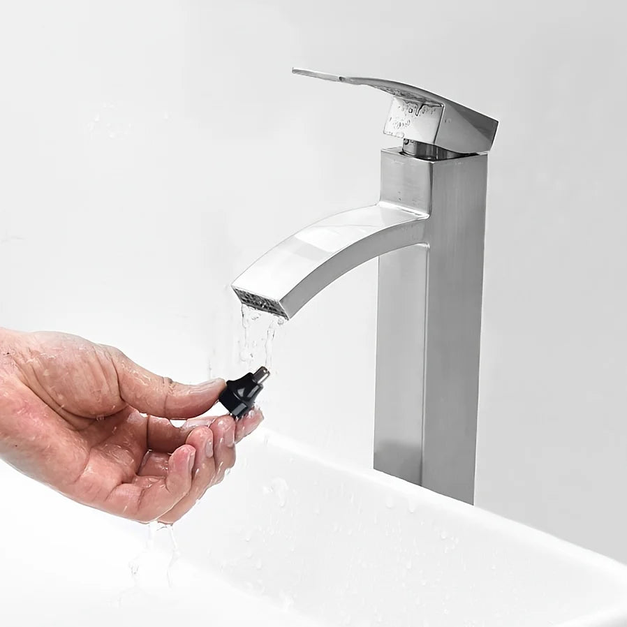Ear and Nose Hair Trimmer - Urbizia