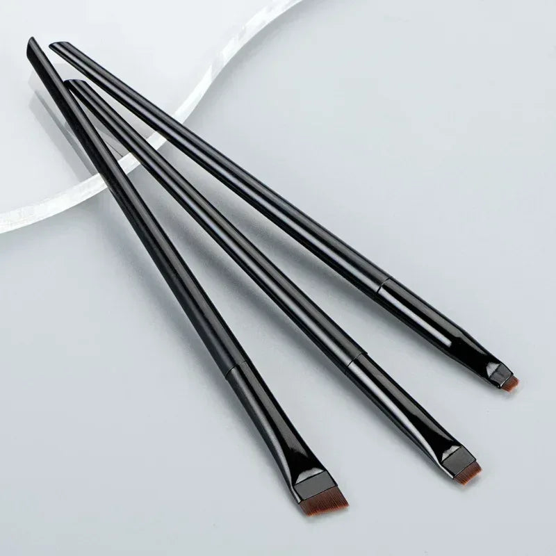 3-Piece Eye Makeup Brush Set – Angled Brow & Eyeliner - Urbizia