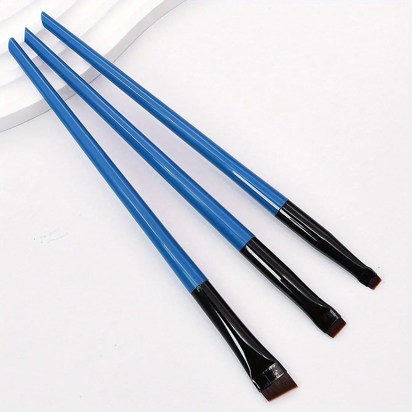 3Pcs Precision Eyeliner & Eyebrow Brush Set