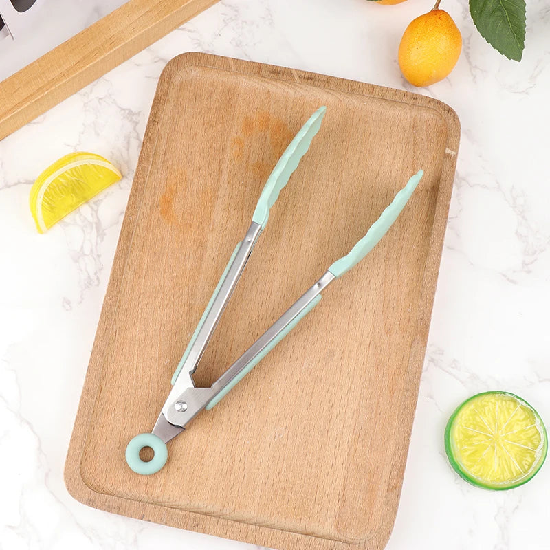 Silicone BBQ Grilling Tongs – Non-Stick Kitchen & Barbecue Tool