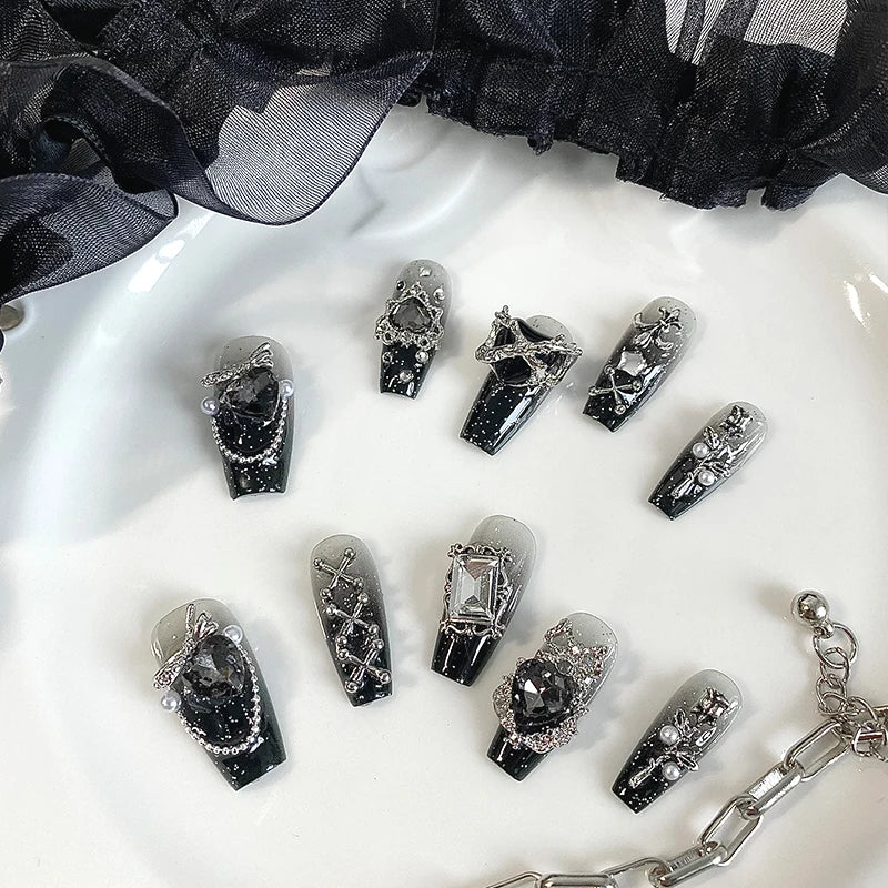 10pcs Handmade Coffin Shaped Gothic Fake Nails – Dark Nail Art with Cool Metal Decoration for Women