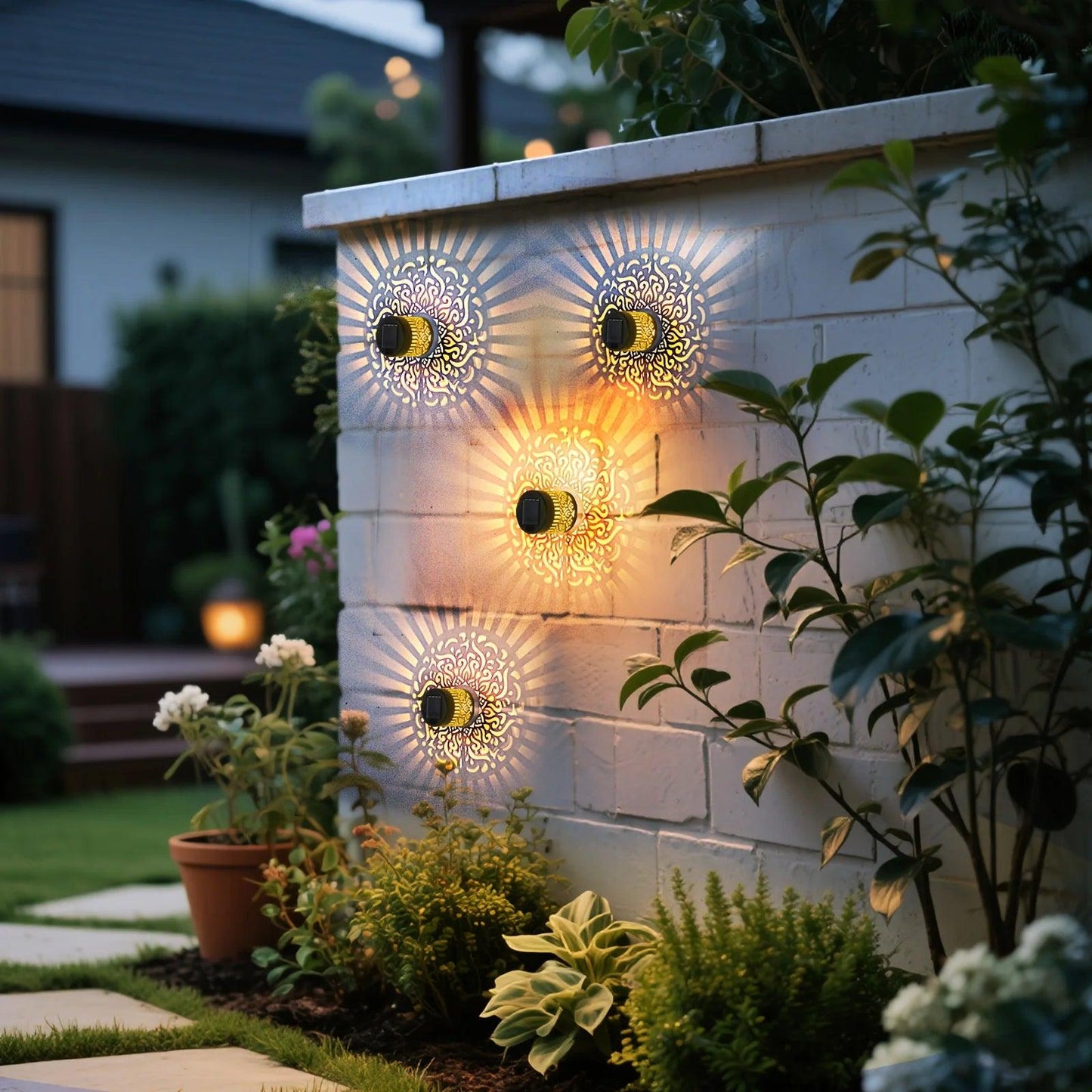 Solar-Powered Datura Lantern Light Wall Lamp Outdoor Garden Patio Walkway Decorations 1Pcs/2Pack Lighting for Garden Decor