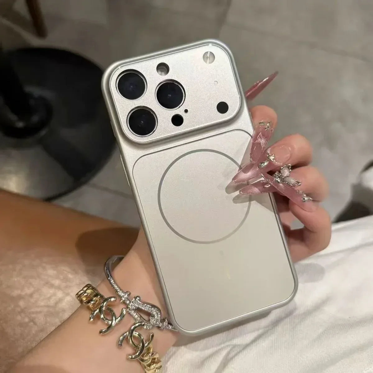 AG Nano Frosted iPhone Case Wireless Magnetic Cover