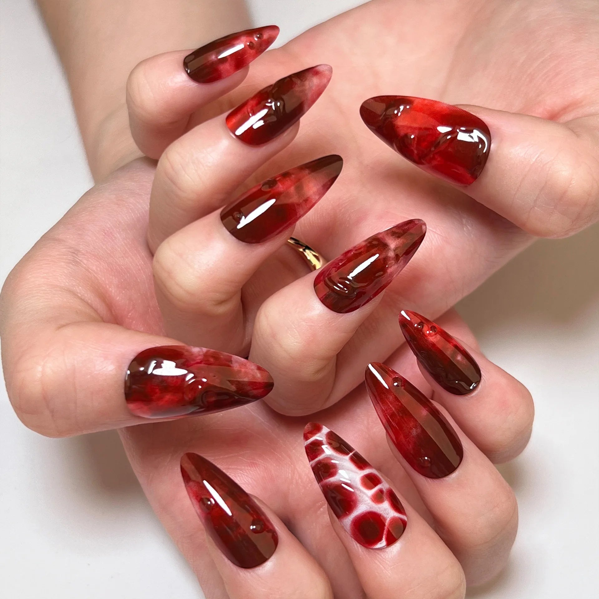 Black Gradient French Almond Fake Nails – Halloween Ghost & Pumpkin Press On Nails with Glue