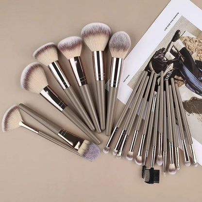 Professional Makeup Brush Set for Face & Eye Makeup
