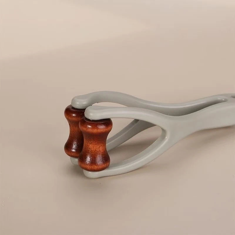 Finger Massager Dual-Row Roller Design Easy Use Relieve Finger Fatigue Promote Blood Circulation Portable Roller Finger Massager