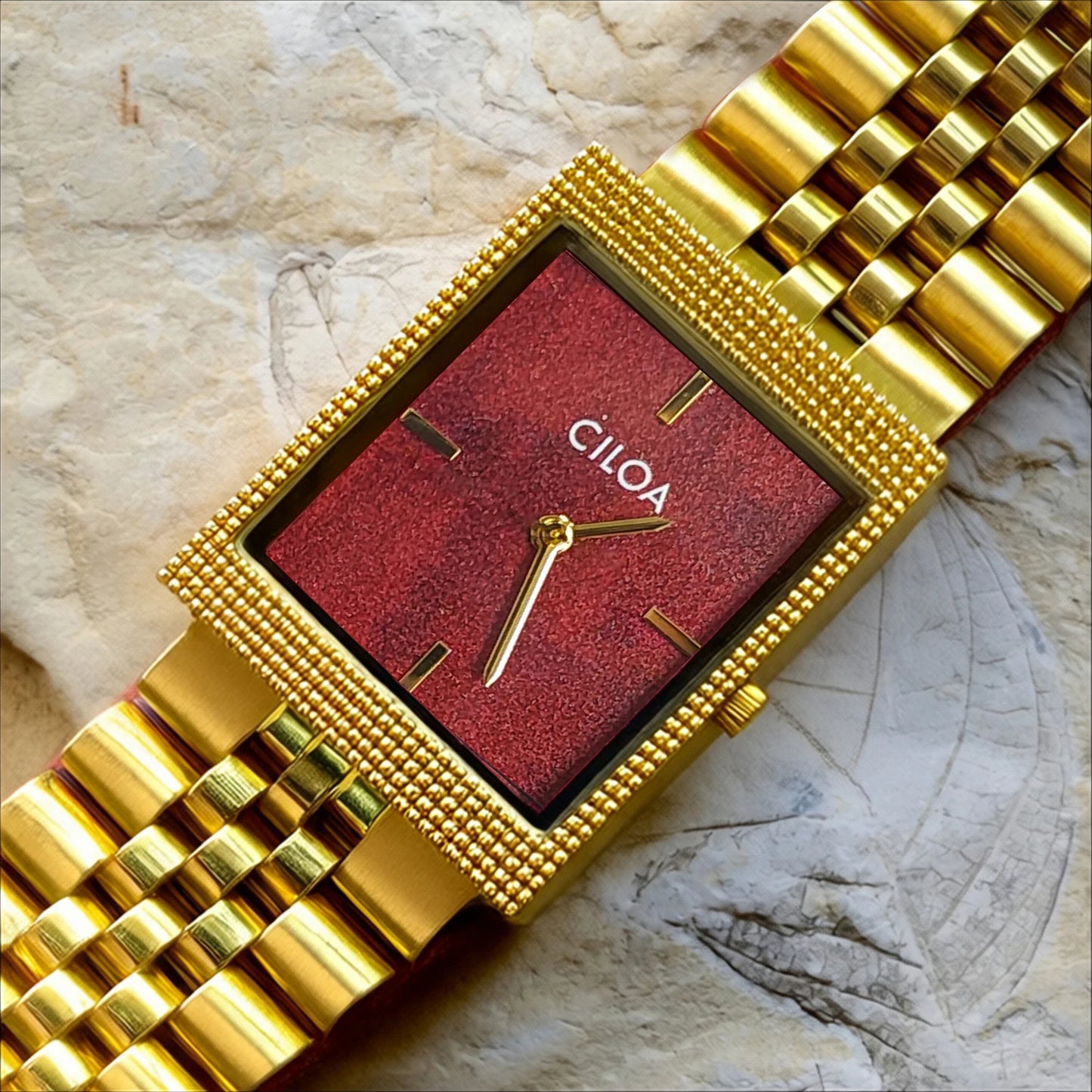 CILOA Red Retro Men's Sporty Square Fashion New Tank Luxury Gift Waterproof Quartz Watch for Men High-Quality Men's Watch