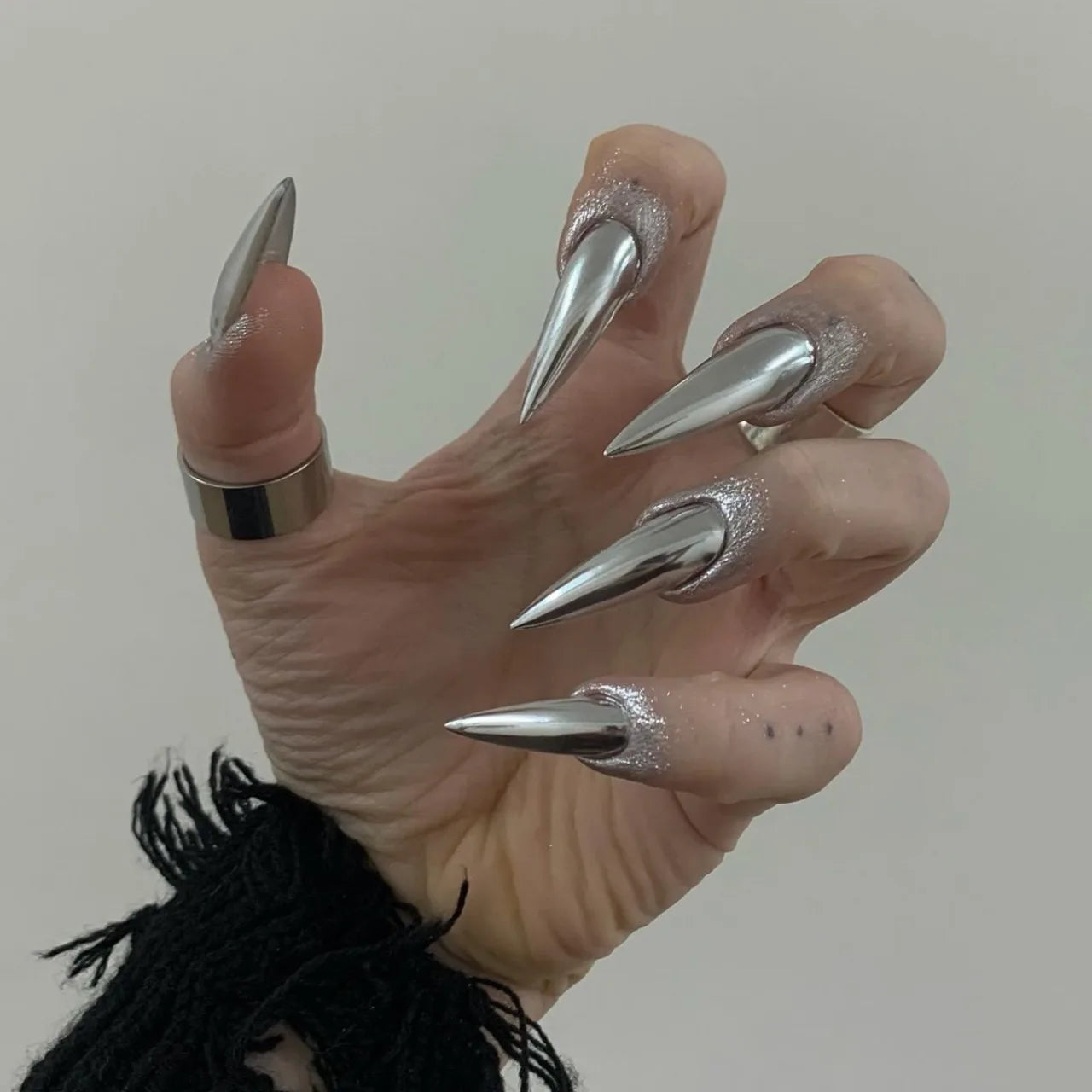 24Pcs Black Y2K Fake Nails with Diamond – Long Almond Butterfly Design Halloween Press-on Nails