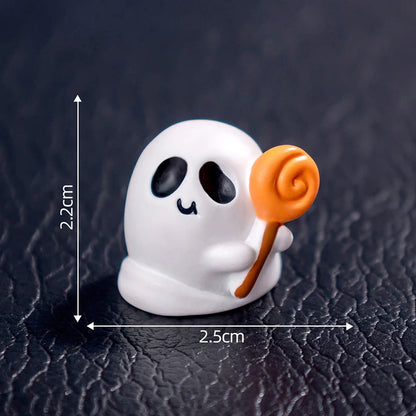 Miniature Halloween Resin Figurines – 3D Horror Raven, Tombstone, Ghost & Skull Ornaments