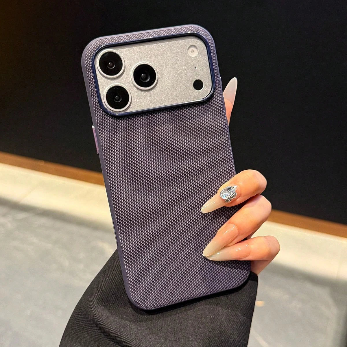 Luxury Tech Woven Fabric Magnetic Phone Case, Shockproof Scratch-Resistant Protective Cover with Magnetic Wireless Charging, Compatible with iPhone 18 Pro Max/17 Pro Max/16/15/14/13/Air