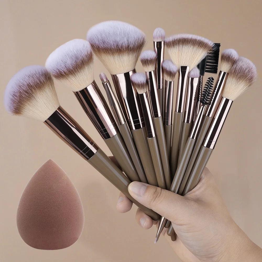 Professional Makeup Brush Set for Face & Eye Makeup