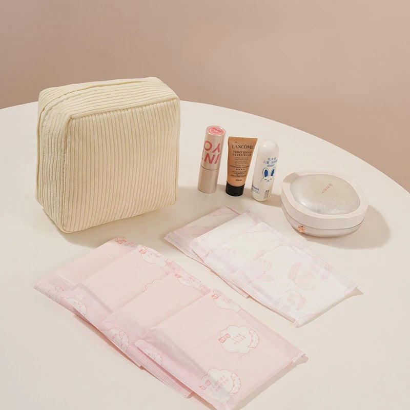 Sanitary Napkins Organizer Bags Women Portable Makeup Lipstick Travel Organizer Bag Multifunctional Mini Earphone Storage Pouch