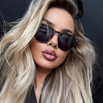 Fashion Cat Eye Metal Frame Sunglasses Women Brand Desginer Sun Glasses Black Rivet Cateye Female Shades Eyeglasses UV400