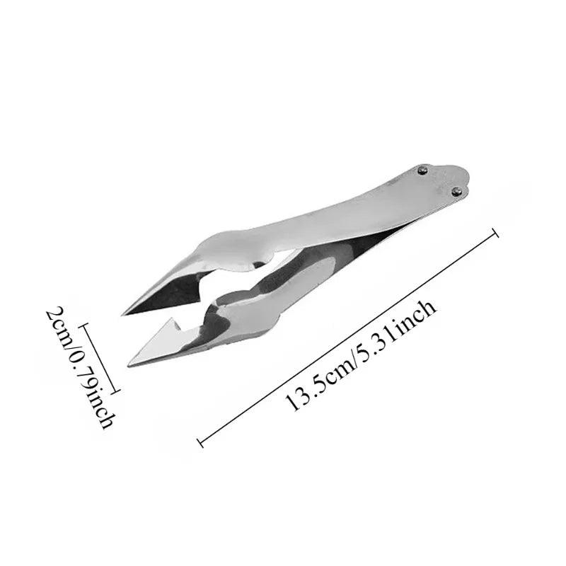 Stainless Steel Strawberry Peeler Pineapple Corer and Slicer Kitchen Utensil with Clips Practical Fruit Tool