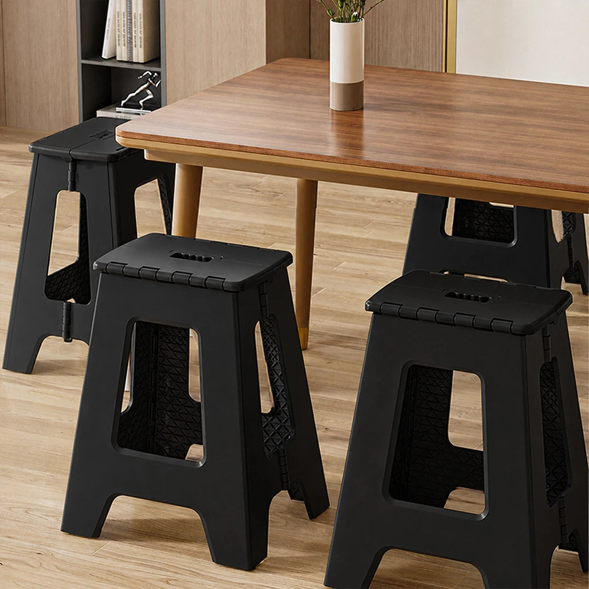 Foldable Stool Chair, 17.5inch Tall Folding Seat , Plastic Foldable Stool for Sitting, Portable Compact Folding Chair for Home Outdoor Camping, Black