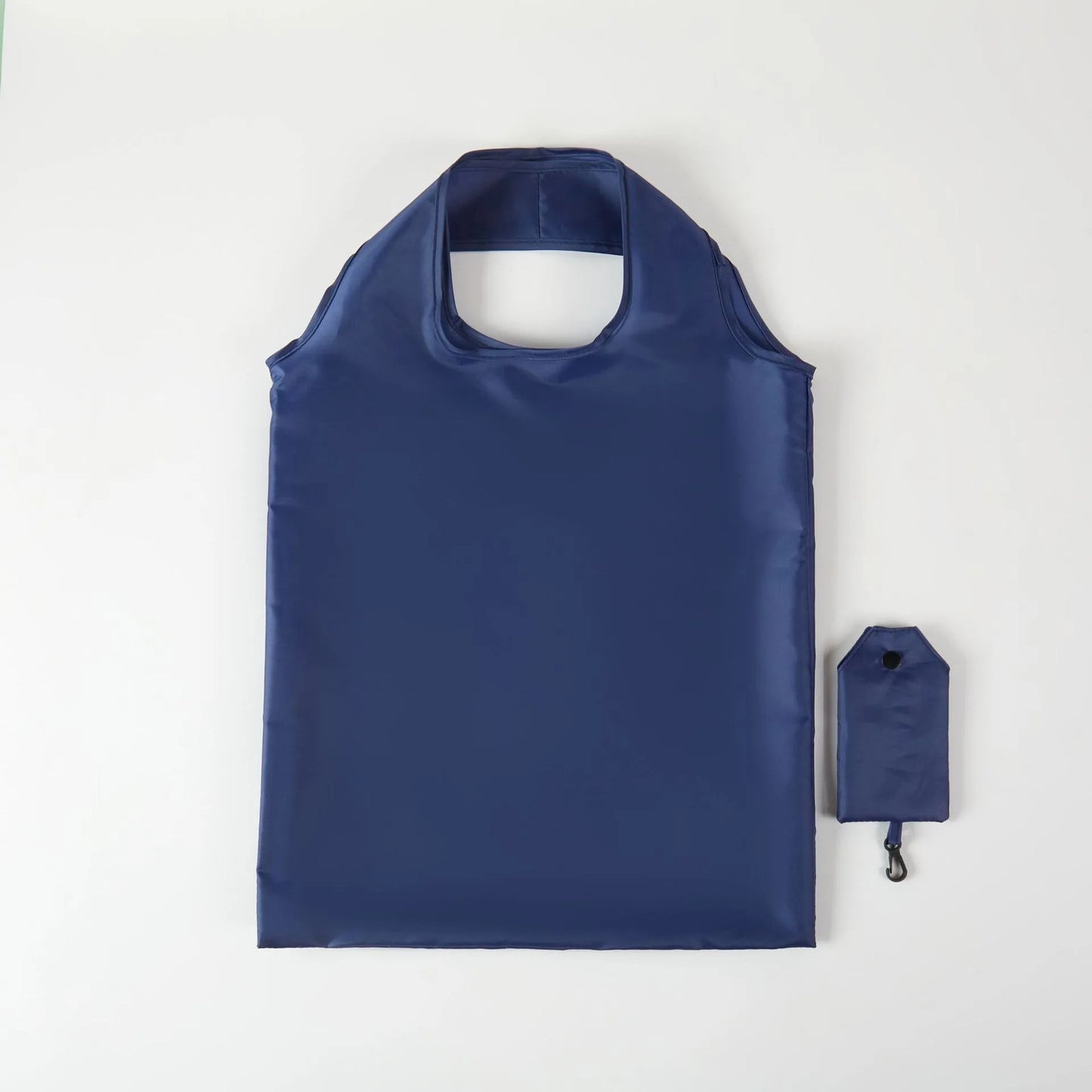 In The Case of Women's Solid-color Eco-friendly, Foldable and Reusable Shopping Bags for Polyester Travel Groceries