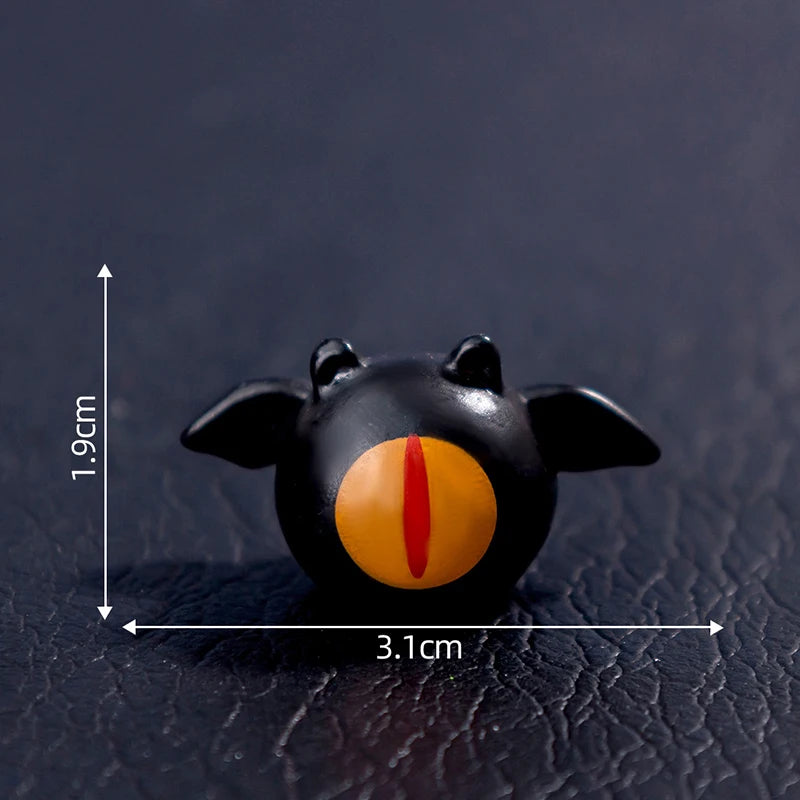 Miniature Halloween Resin Figurines – 3D Horror Raven, Tombstone, Ghost & Skull Ornaments