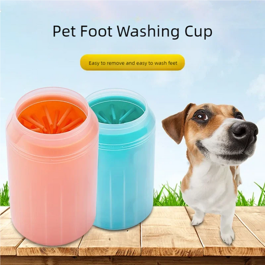 Dog Paw Cleaner Cup – Portable Silicone Foot Washer for Pets