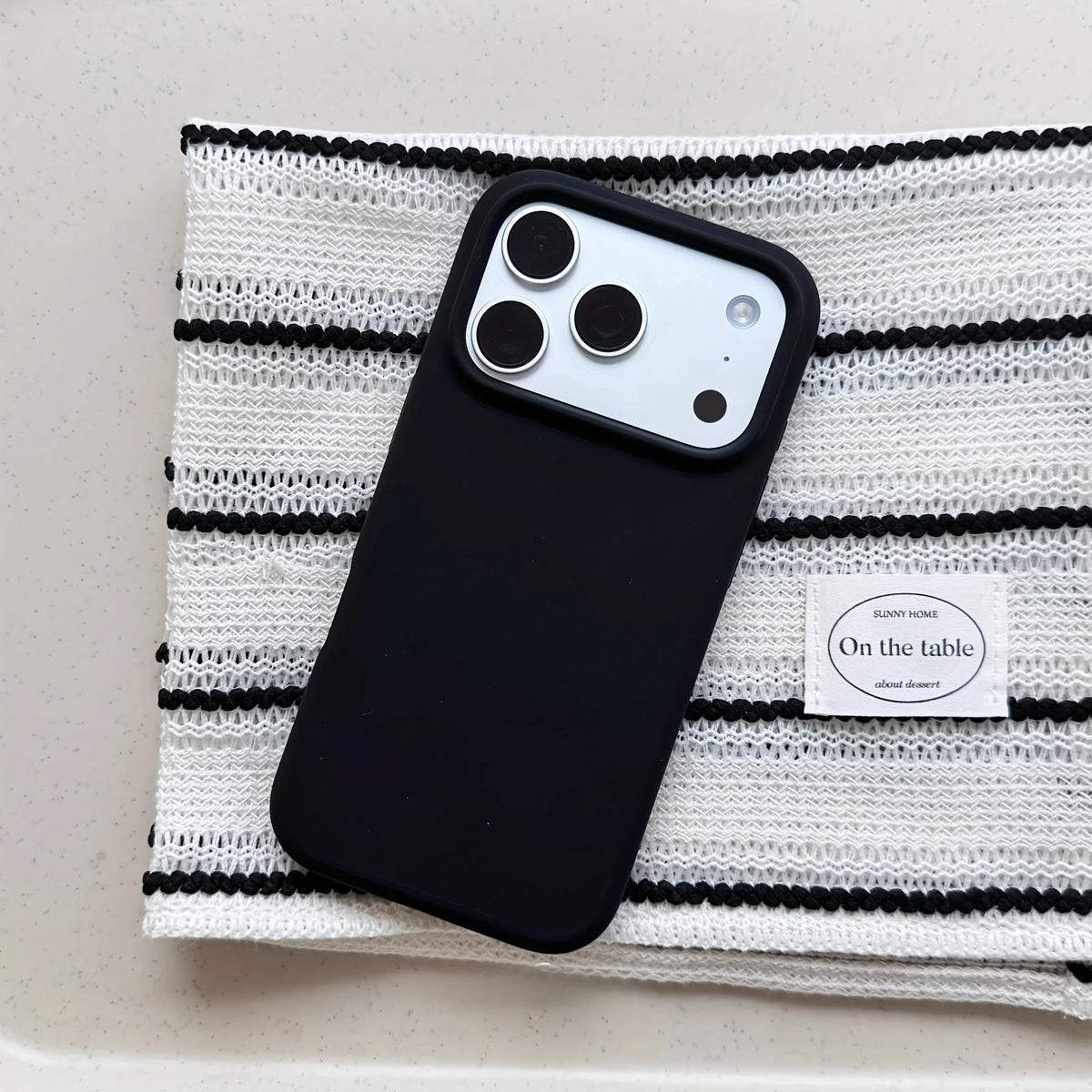 Simple Liquid Silicone Phone Case For iPhone 18 Pro Max 17 16 13 15 14 12 Pro Max Cases With Box Soft Fashion Shockproof Cover