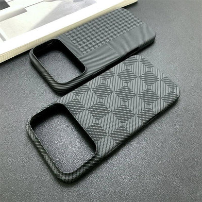 iPhone Slim Carbon Fiber Checkered Matte Case