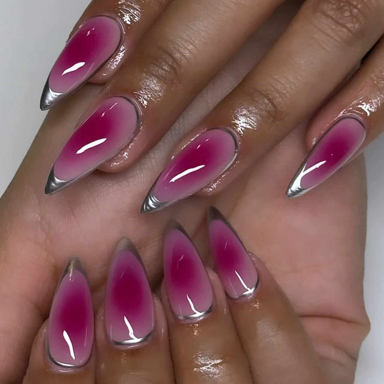 24pcs Silver Spider Design Press-On Nails – Gothic Punk Almond Shaped Halloween False Nail Tips