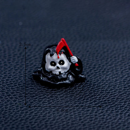 Miniature Halloween Resin Figurines – 3D Horror Raven, Tombstone, Ghost & Skull Ornaments