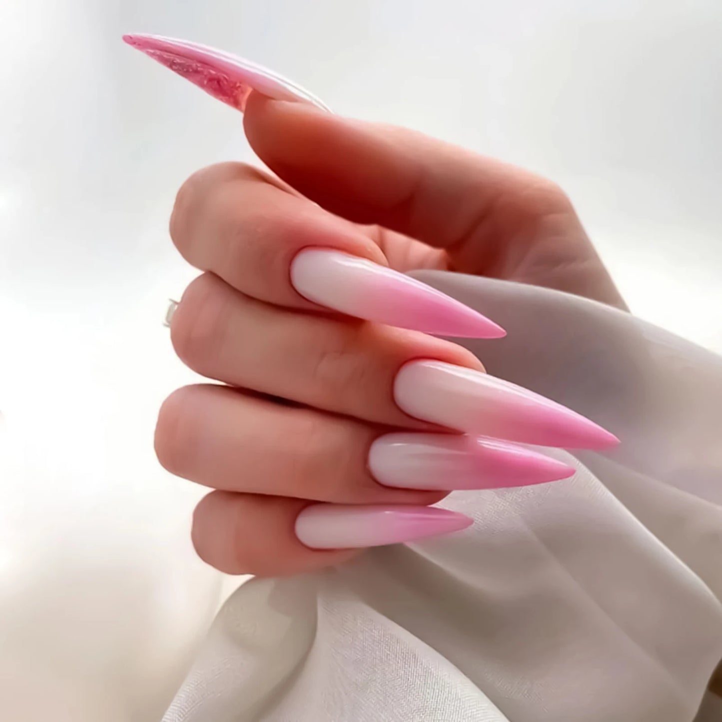 24pcs Blood Red Gradient Long Pointed Fake Nails – Full Cover Halloween Press-On Nail Tips