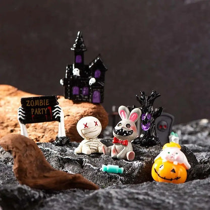 Cartoon Halloween Pumpkin Skeleton Figurines – 3D Mummy, Skull, Ghost & Mini Ornaments