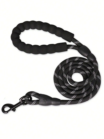 1pc New Color Pet Leash, Reflective Nylon Dog Leash, Explosion Proof Walking Rope, Foam Handle No Choking, Round Rope, Pink