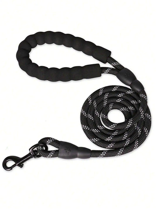 1pc New Color Pet Leash, Reflective Nylon Dog Leash, Explosion Proof Walking Rope, Foam Handle No Choking, Round Rope, Pink