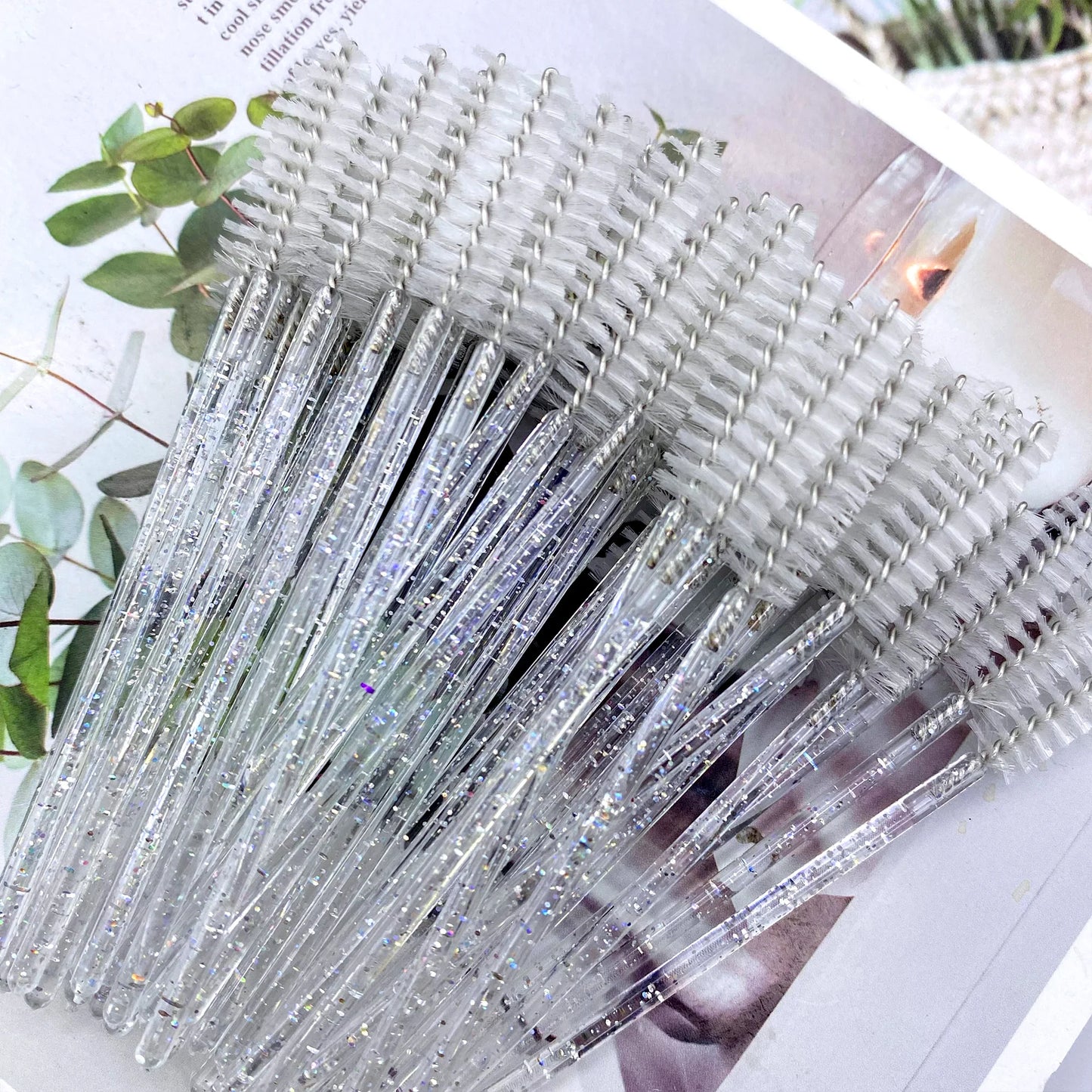 50-Pack Disposable Crystal Eyebrow & Mascara Brushes