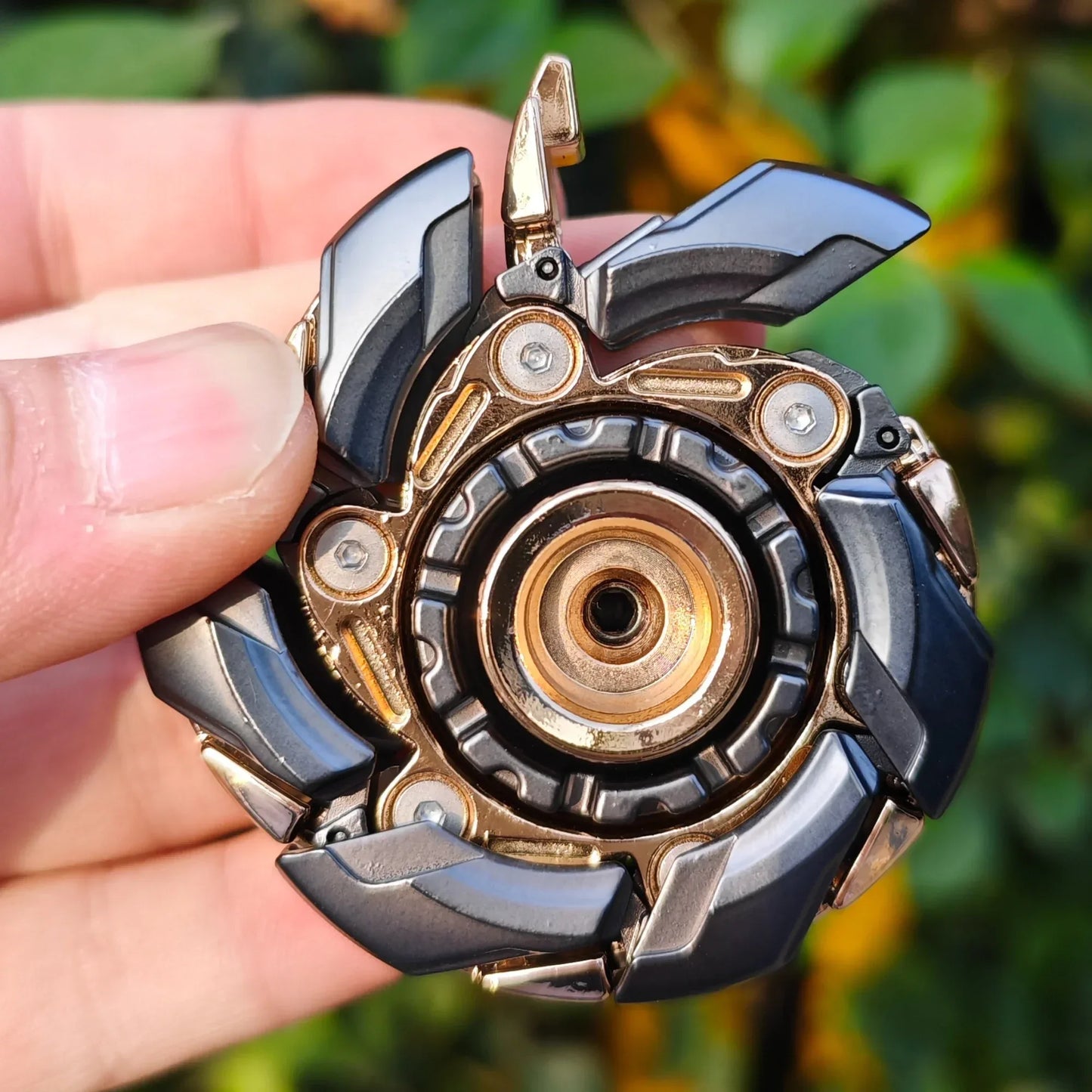 EDC Fidget Sliders Fidget Toys Stress Relief For Adults Magnetic Metal Fidgety Mood Buster Open Armor Spinning TopFidget Toys