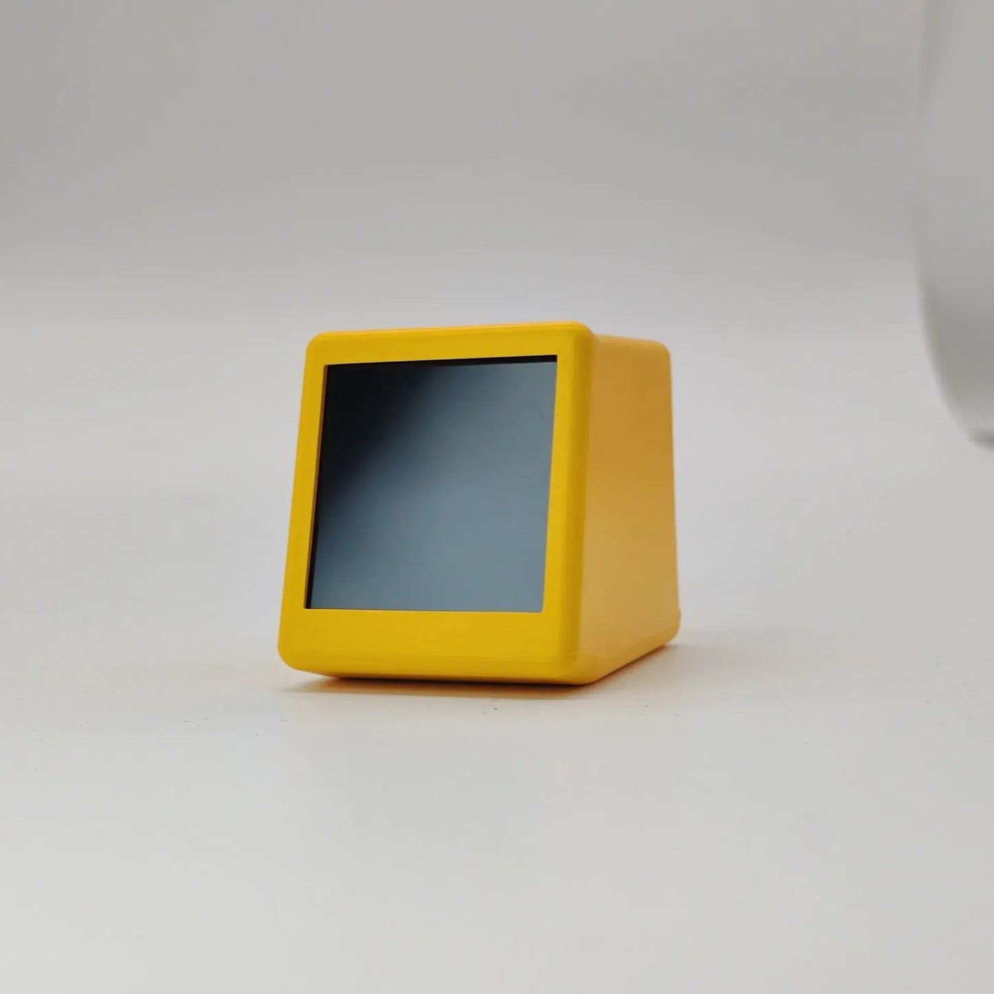 Small Portable Smart Wifi Weather Station Display Weather Temperature Humidity Time Alarm Clock Desktop Decoration - Urbizia