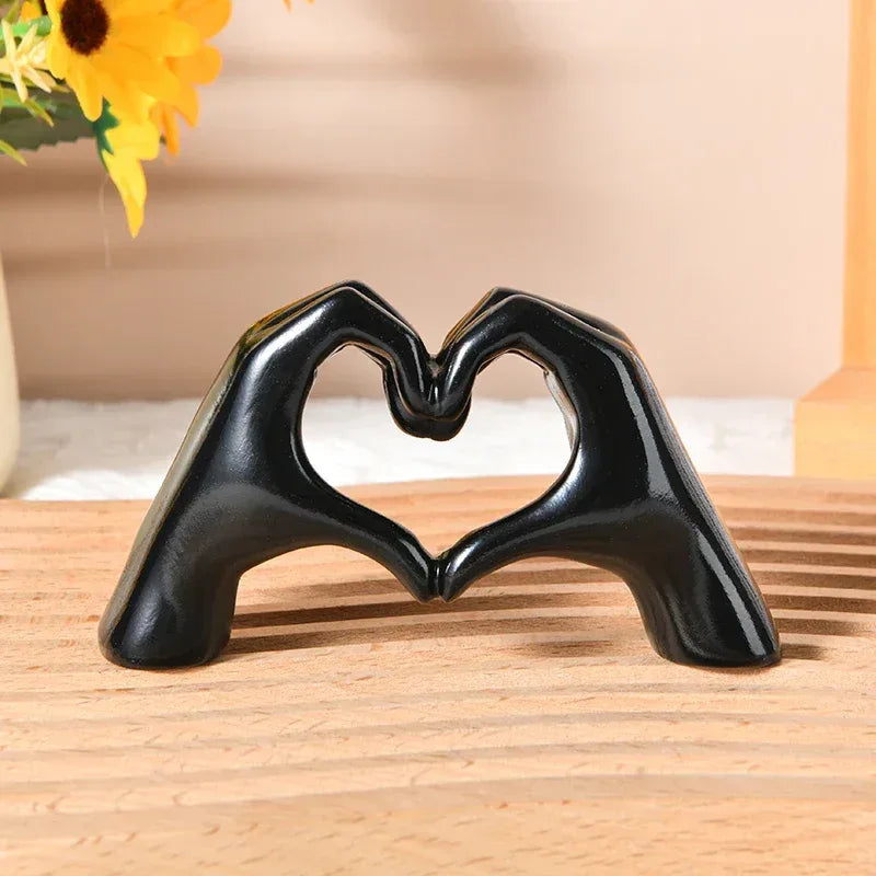 Gold Decoration, Heart Hand Statue Living Room Bedroom Decoration, Love Finger Modern Hand Gesture Sculpture Home Shelf Desktop - Urbizia