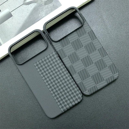iPhone Slim Carbon Fiber Checkered Matte Case