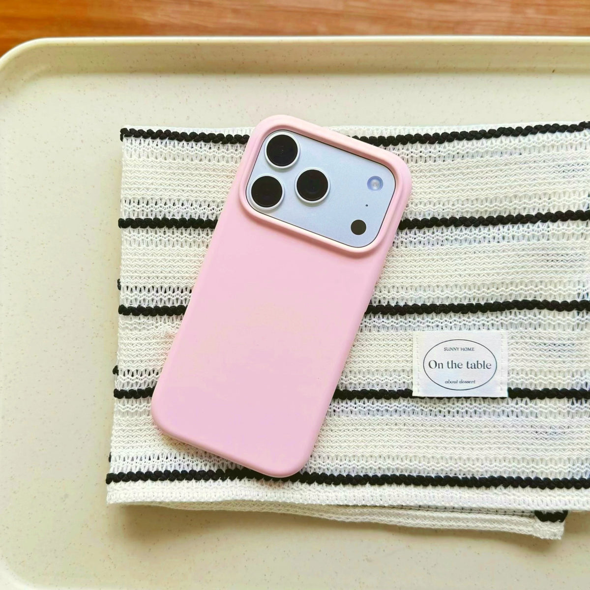 Simple Liquid Silicone Phone Case For iPhone 18 Pro Max 17 16 13 15 14 12 Pro Max Cases With Box Soft Fashion Shockproof Cover