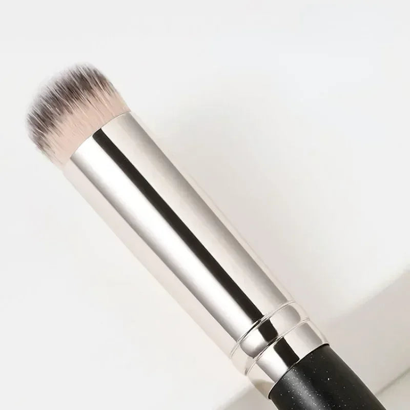 Foundation Concealer Brush Premium Contour Blusher Brushes Flawless Under Eye Dense Face Makeup Brush For Blending - Urbizia