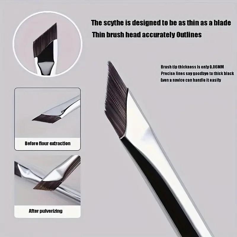 Precision Blade Eyeliner Brush – 2 or 5 Pack