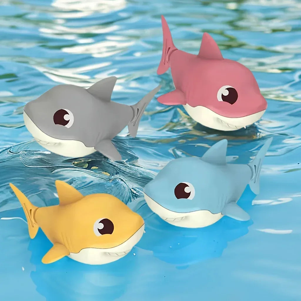 Cartoon Shark Baby Water Play Toy – Wind-Up Bath & Beach Fun - Urbizia