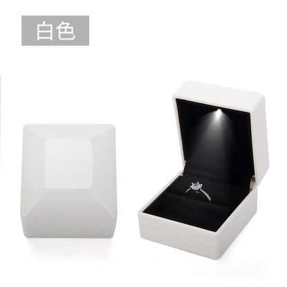 Creative LED Lighting Jewelry Ring Pendant Necklace Bracelet With Light Illumination Jewelry Box Lighted Jewelry Packaging Box