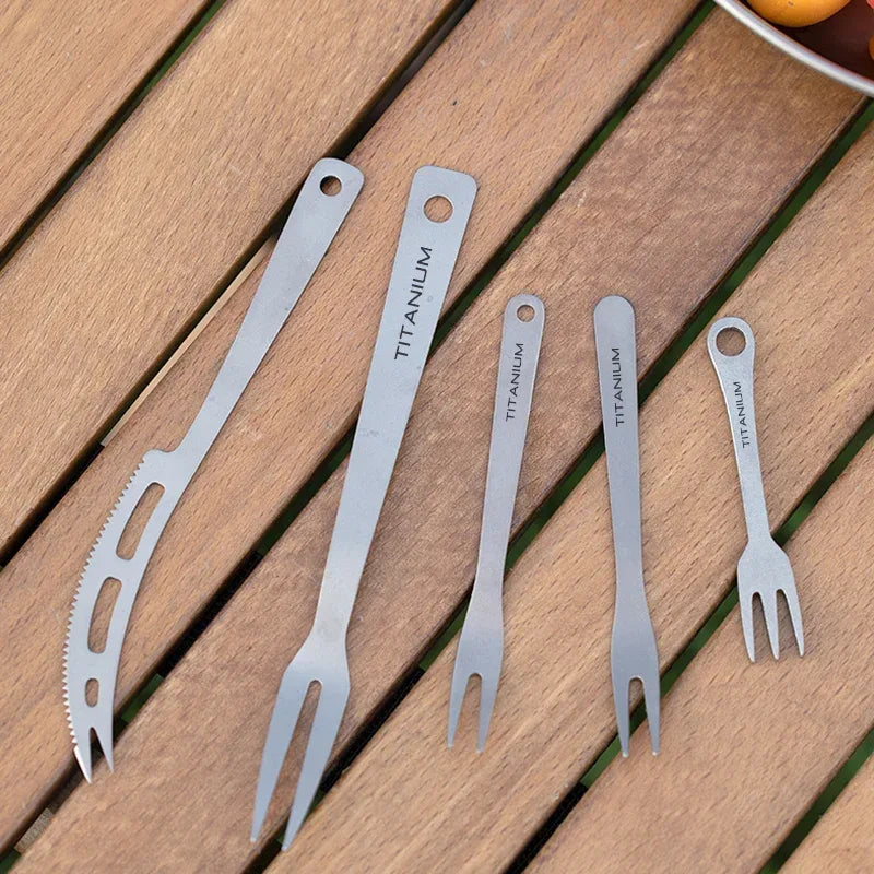 Tiartisan Outdoor Camping Pure Titanium Fruit Knife Forks Dessert Fork Reusable Lightweight Portable Multi-purpose Salsd Fork