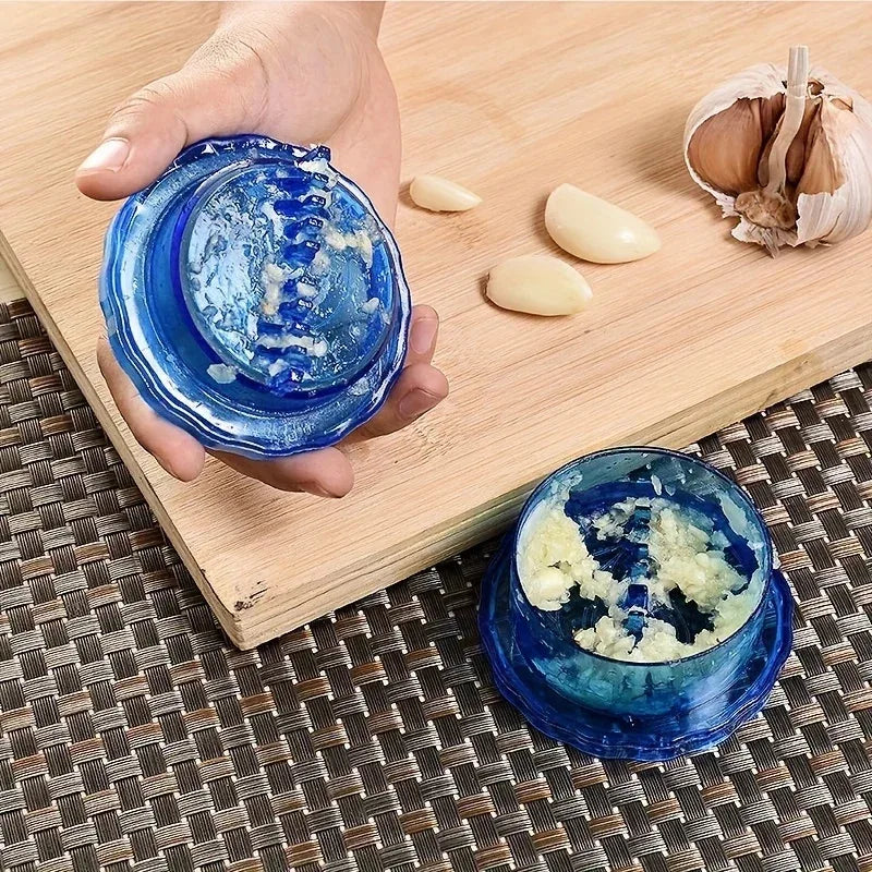 Manual Portable Garlic & Ginger Crusher Twist Tool