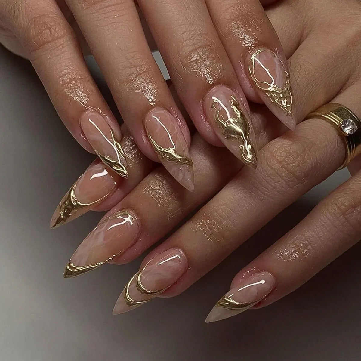 24pcs Silver Spider Design Press-On Nails – Gothic Punk Almond Shaped Halloween False Nail Tips
