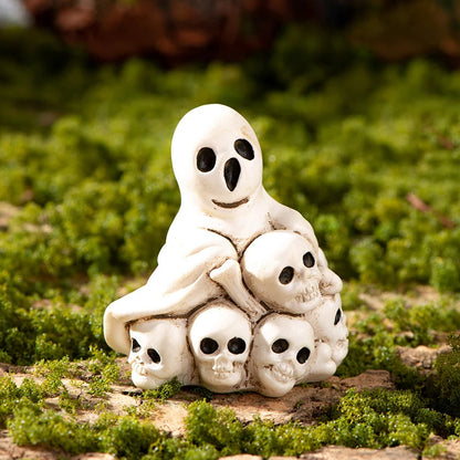 Miniature Halloween Resin Figurines – 3D Horror Raven, Tombstone, Ghost & Skull Ornaments
